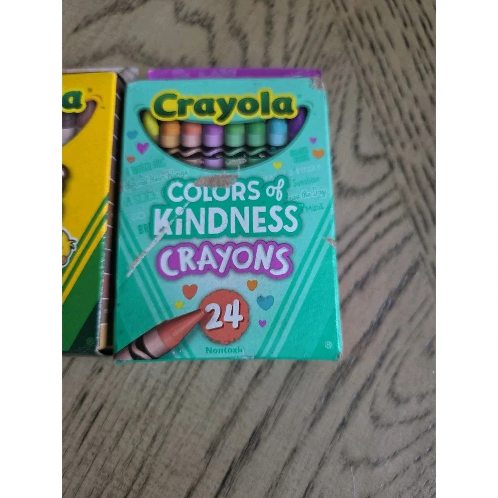 Crayola Crayons Lot  Of 2 Colors of Kindness & Colors of the World 24 Count New